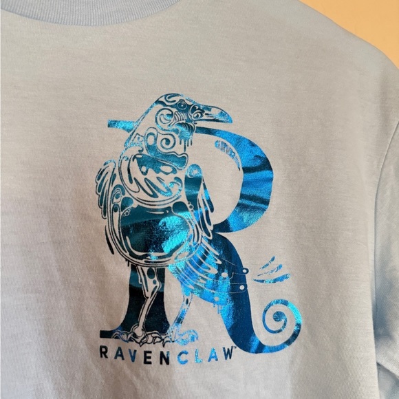Harry Potter Ravenclaw TShirt H&M Cropped Blue Graphic Tee Girls 12/14 Women XS - Picture 2 of 6